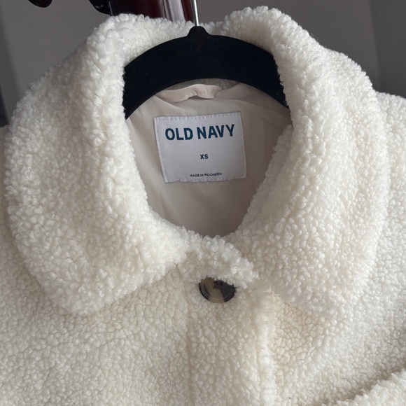 Cozy Sherpa Jacket - Picture 2 of 5